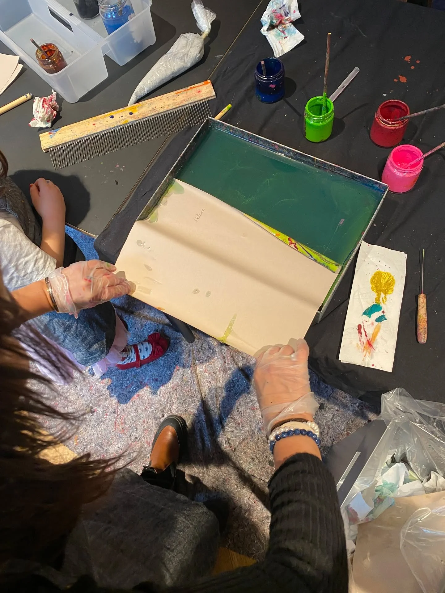 Tusen takk til alle som kom innom og deltok p&aring; workshopene v&aring;re p&aring; Sentralen forrige uke. Det var utrolig inspirerende &aring; jobbe med b&aring;de sm&aring; og store deltakere, samt organisasjoner som er s&aring; dedikerte til kuns