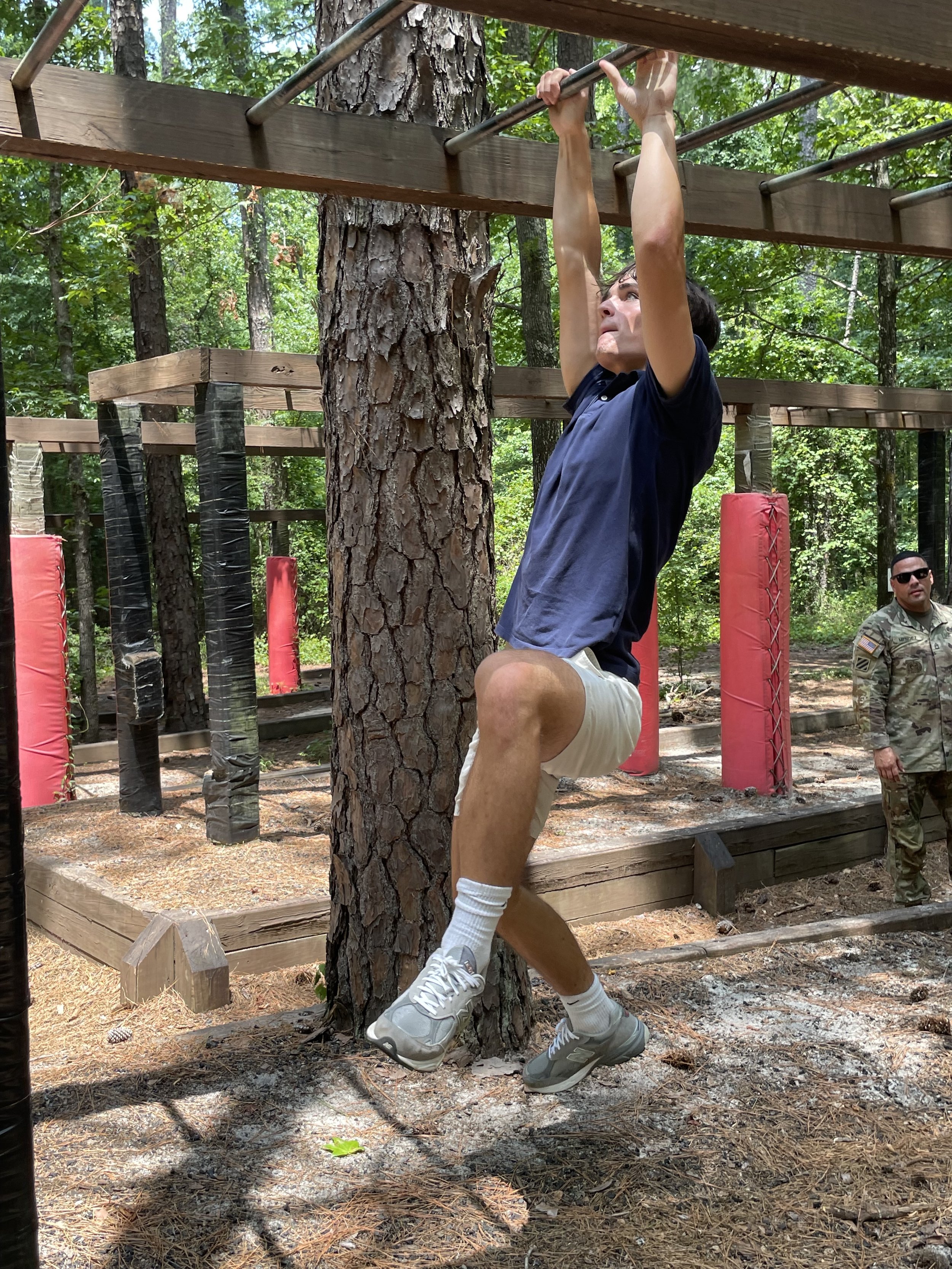 Obstacle course monkey bars