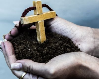 The Easiest Way to Help Your Kids Grow in Faith