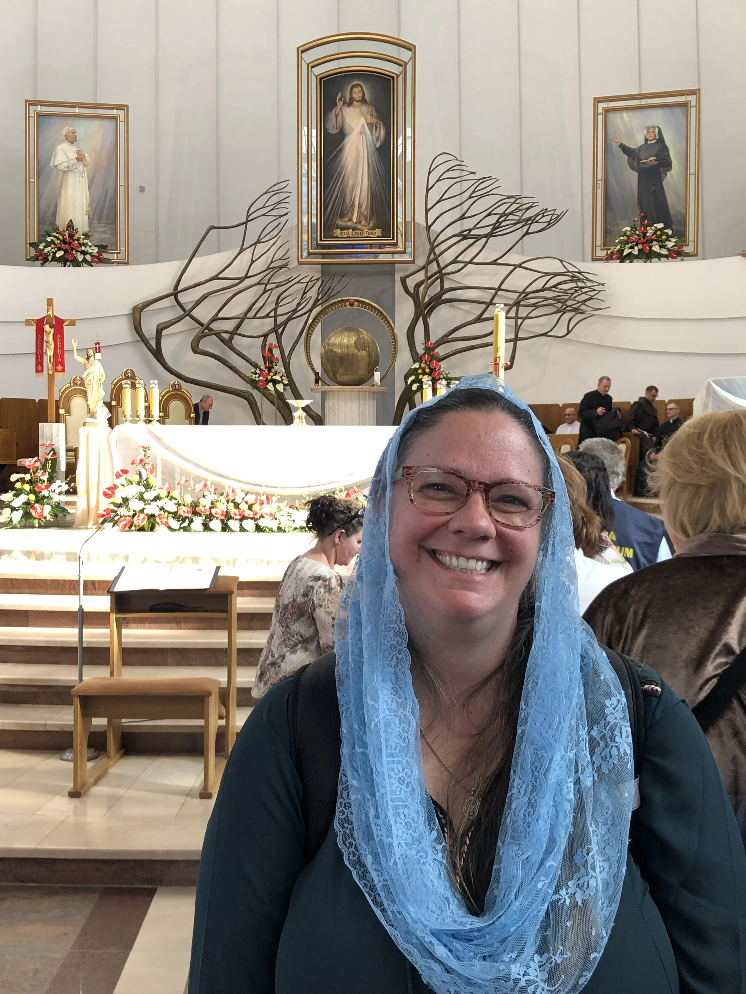 Why I Wear a Chapel Veil and an Unexpected Benefit — Maria Riley Author