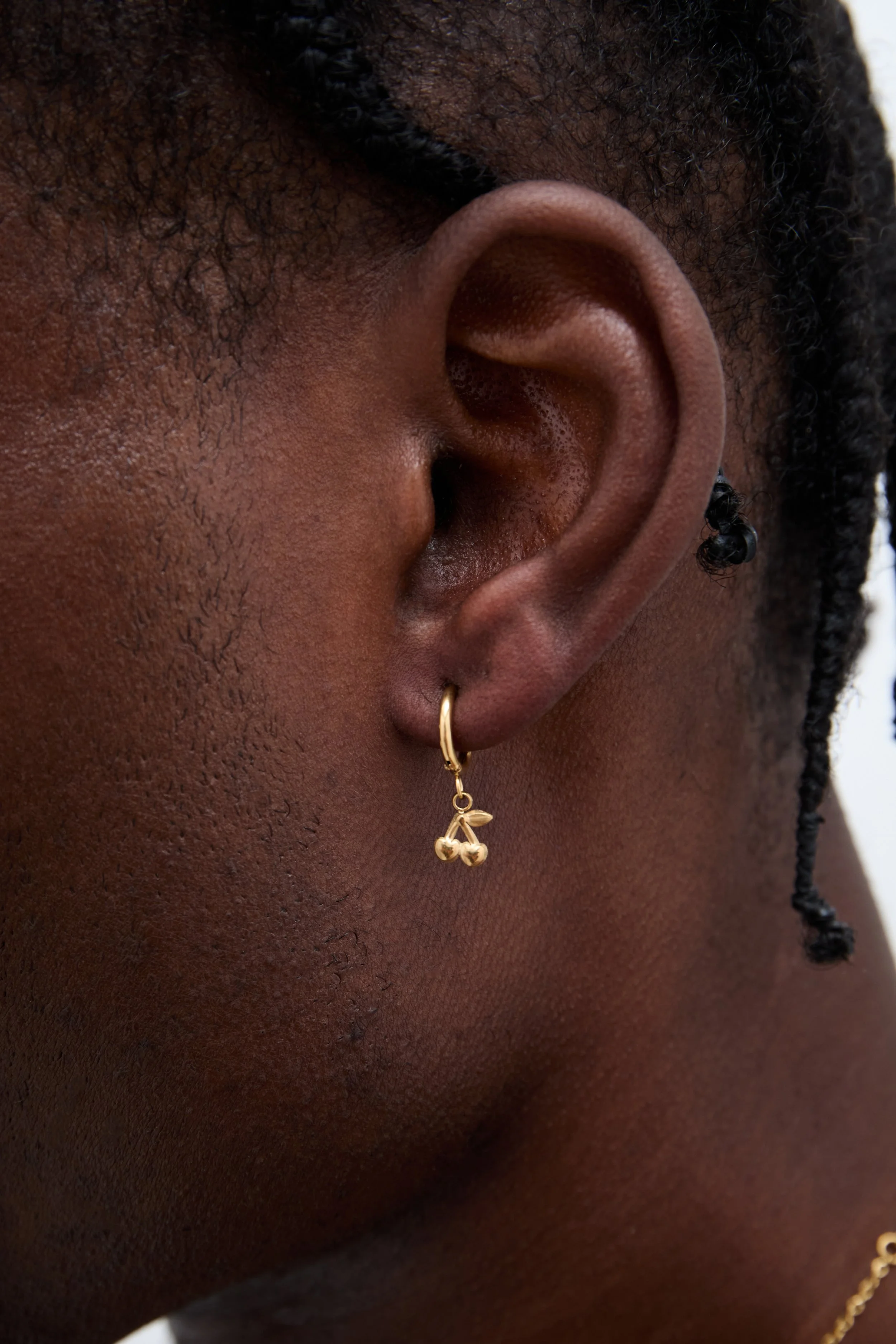 HOEMO-104-GLD-GLDB.jpg