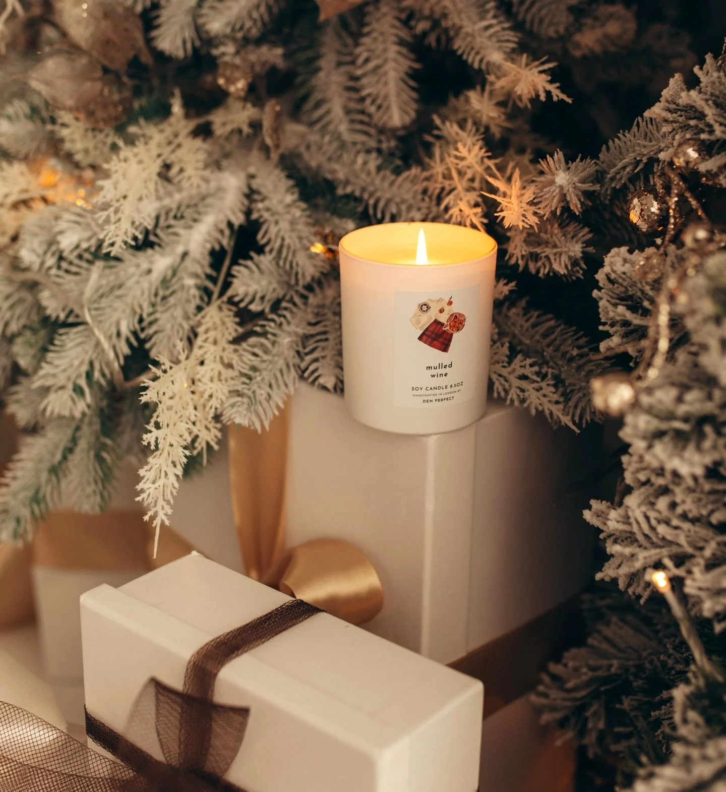 There&rsquo;s still time to grab those last-minute gifts 🤩✨
Beautiful candles, diffusers &amp; gift sets, perfect for treating someone special (or yourself).
Every order is sent with Tracked 48, so it gets to you quickly and safely 📮
Shop while the