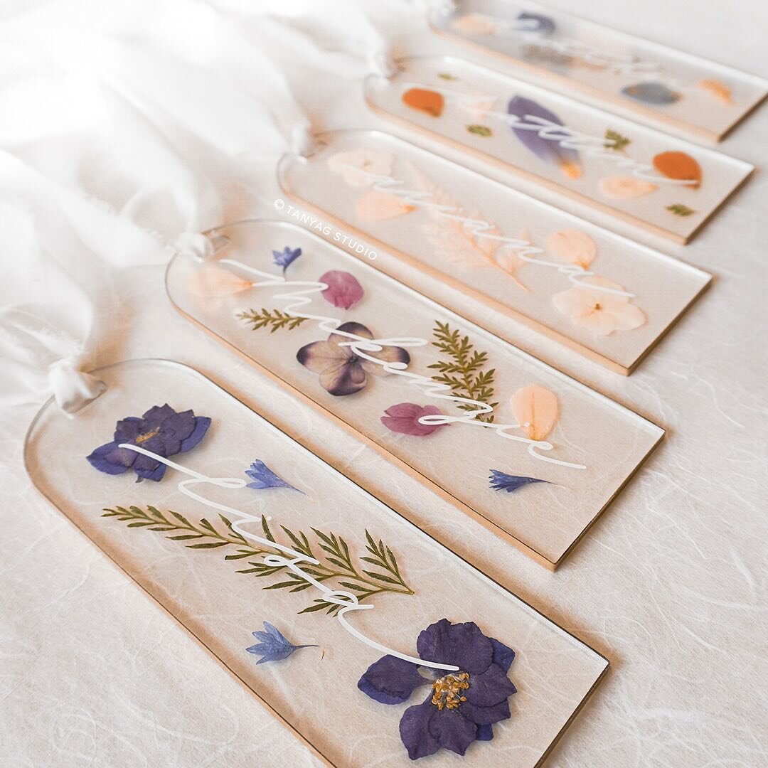 | It&rsquo;s slowly warming up outside and daylight is getting longer again. 🌱 So here&rsquo;s a throwback to these custom bookmarks that gave me nothing but butterflies inside. Shop page is under construction, but if you&rsquo;re looking to place a