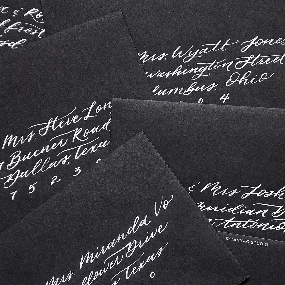| Something about white calligraphy on black envelopes just immediately pulls my heartstrings. 🤍🖤
&bull;
&bull;
&bull;
&bull;
#tanyagstudio #wedding #events #envelopeaddressing #envelopecalligraphy #calligraphy