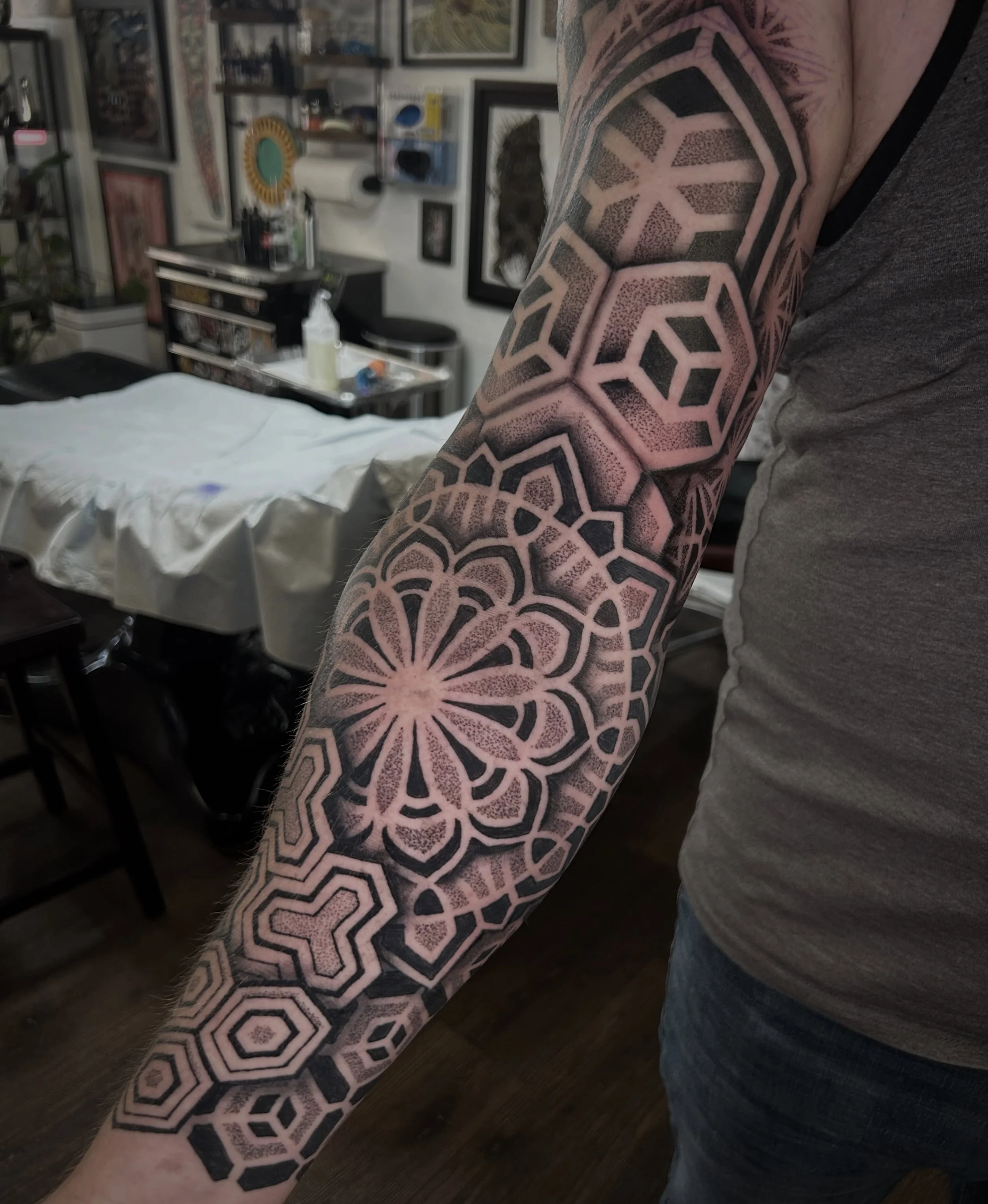 Mostly healed 
For appointments email ⬇️
jordanMtattoo@gmail.com 
-
-
-
-
-
#tattoo #tattoos #austintattoo #austintattooartist #atx