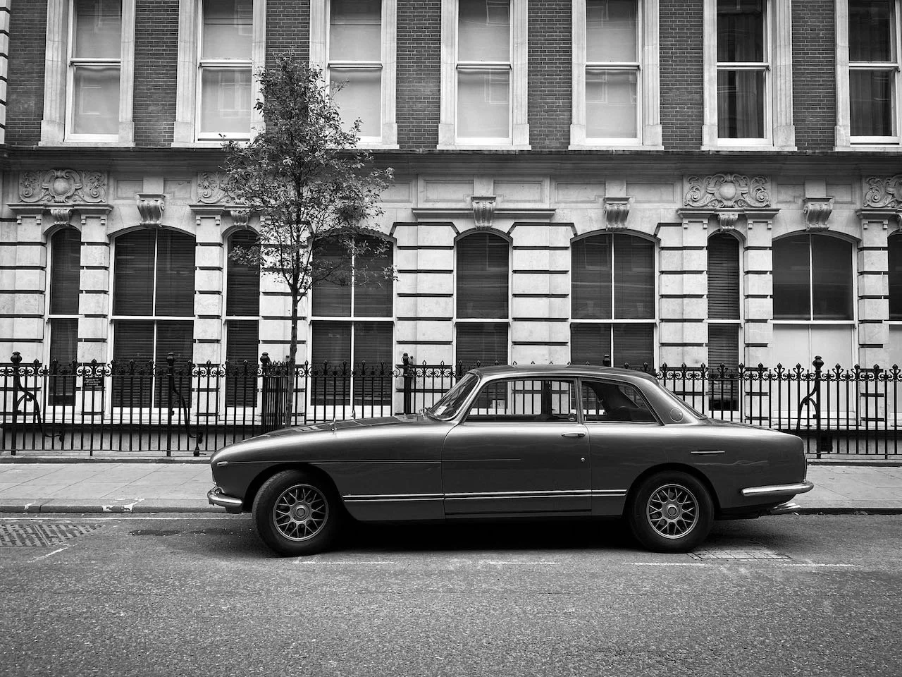 YIO5494 Eastcastle Street