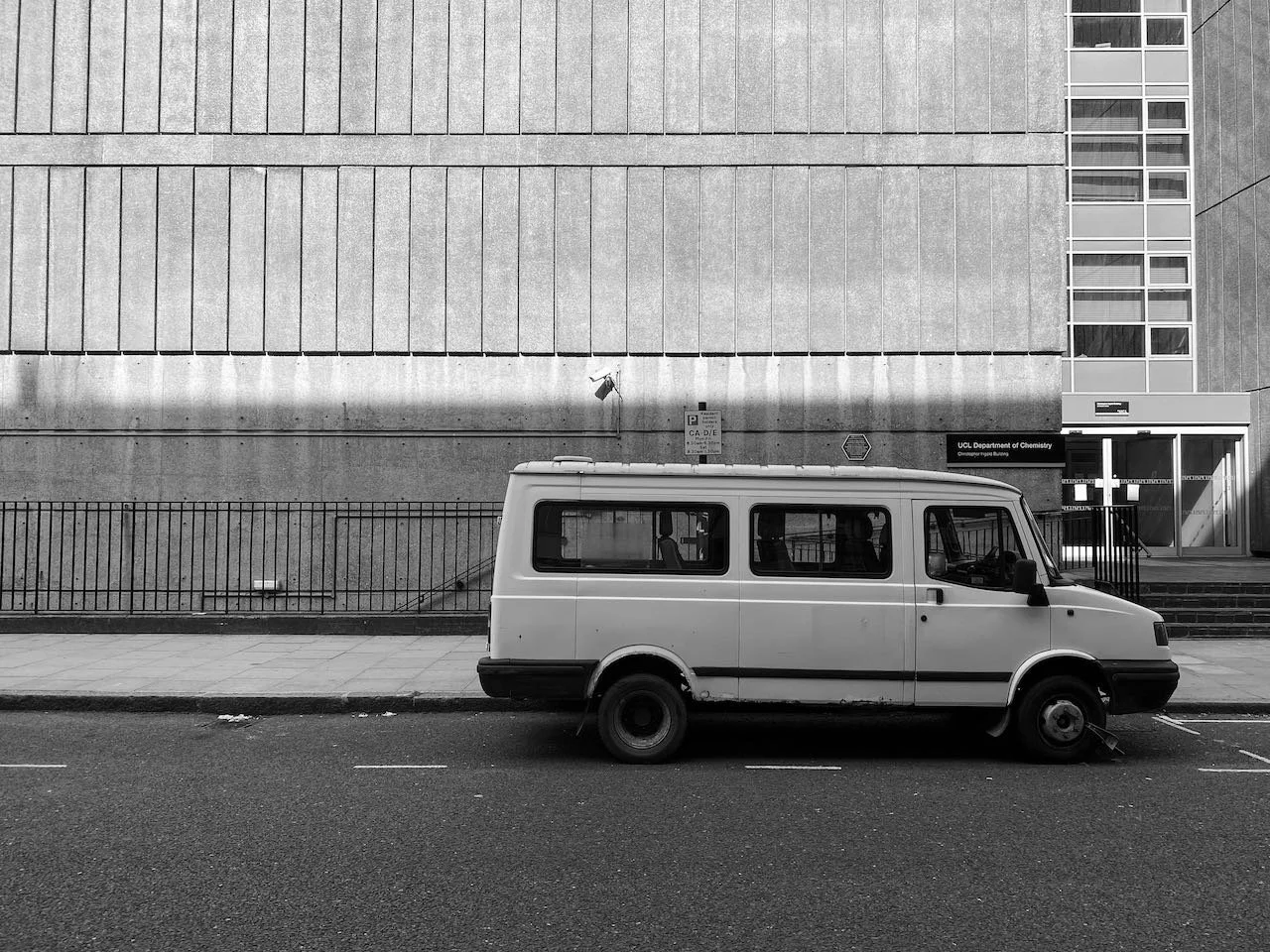 YIO5694 Gordon Street