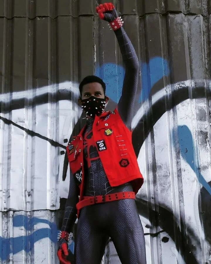 On Cosplay (Fashion) 