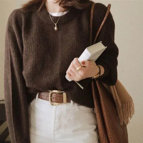 ‘So Haunt me Then’: The dark academia question