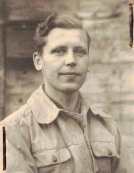 Cimala’s Soldbuch portrait photo