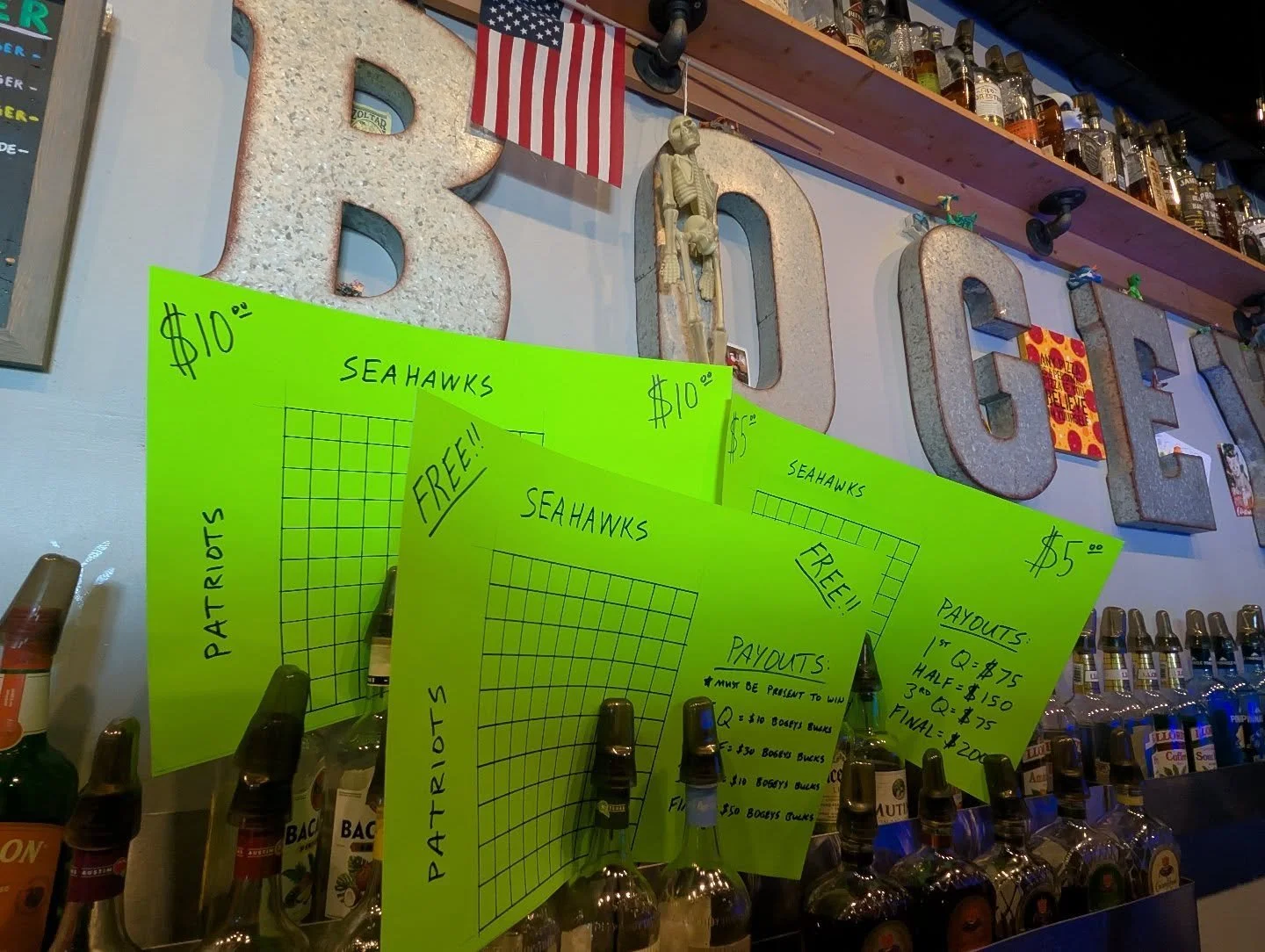 🟦⬜️ SQUARES! ⬜️🟦
Get your hot, fresh squares here!

🏈 We&rsquo;ve got:
💵 $10 board
💵 $5 board
🎉 FREE board (must be present to win!)

Squares go fast &mdash; grab yours and lock in your numbers before kickoff!