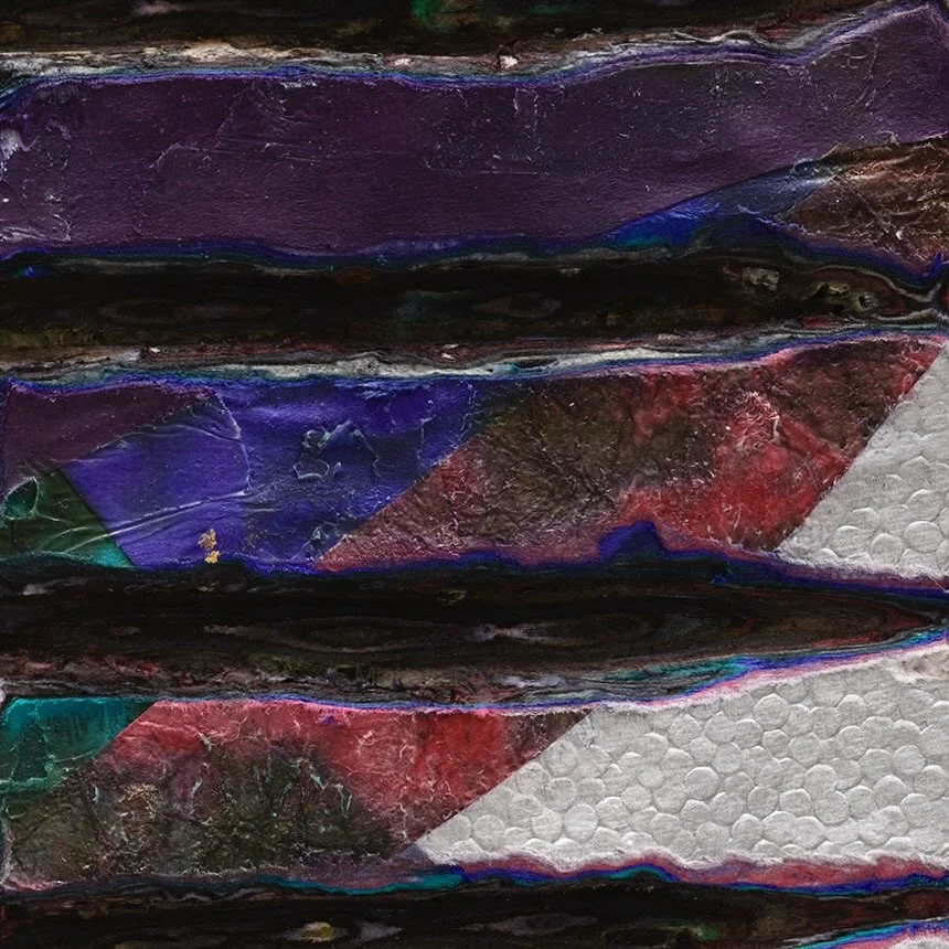 Surface detail of Fall Order with exposed layers and sculptural cuts