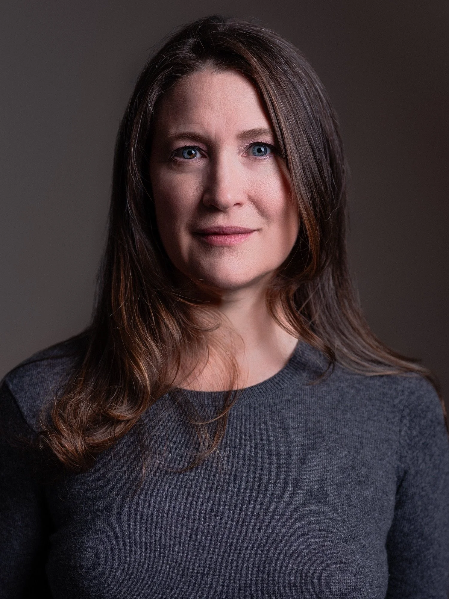 Michele Bonds, sculptural paper artist, portrait headshot