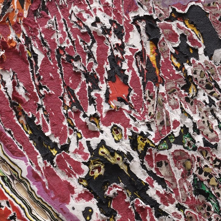 Surface detail of Primalien with exposed layers and sculptural cuts