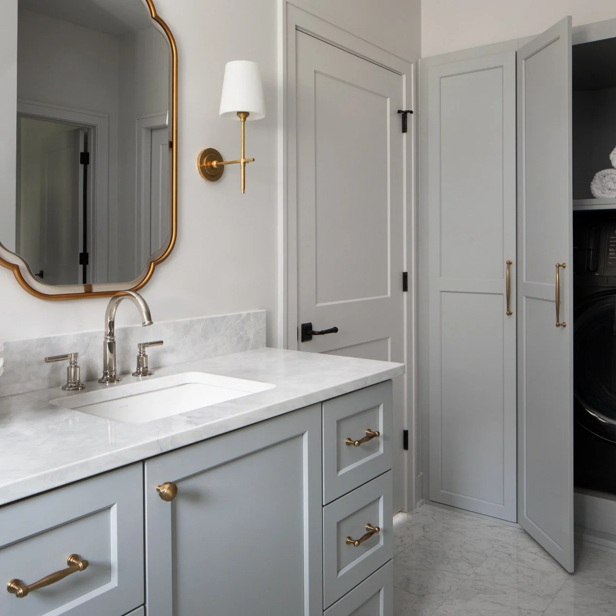 The most enduring homes are designed around life.

At Willowbrook, we transform your daily habits into thoughtful design through concept boards, furniture planning, and 3D renderings, supported by budget clarity, curated materials, custom window trea