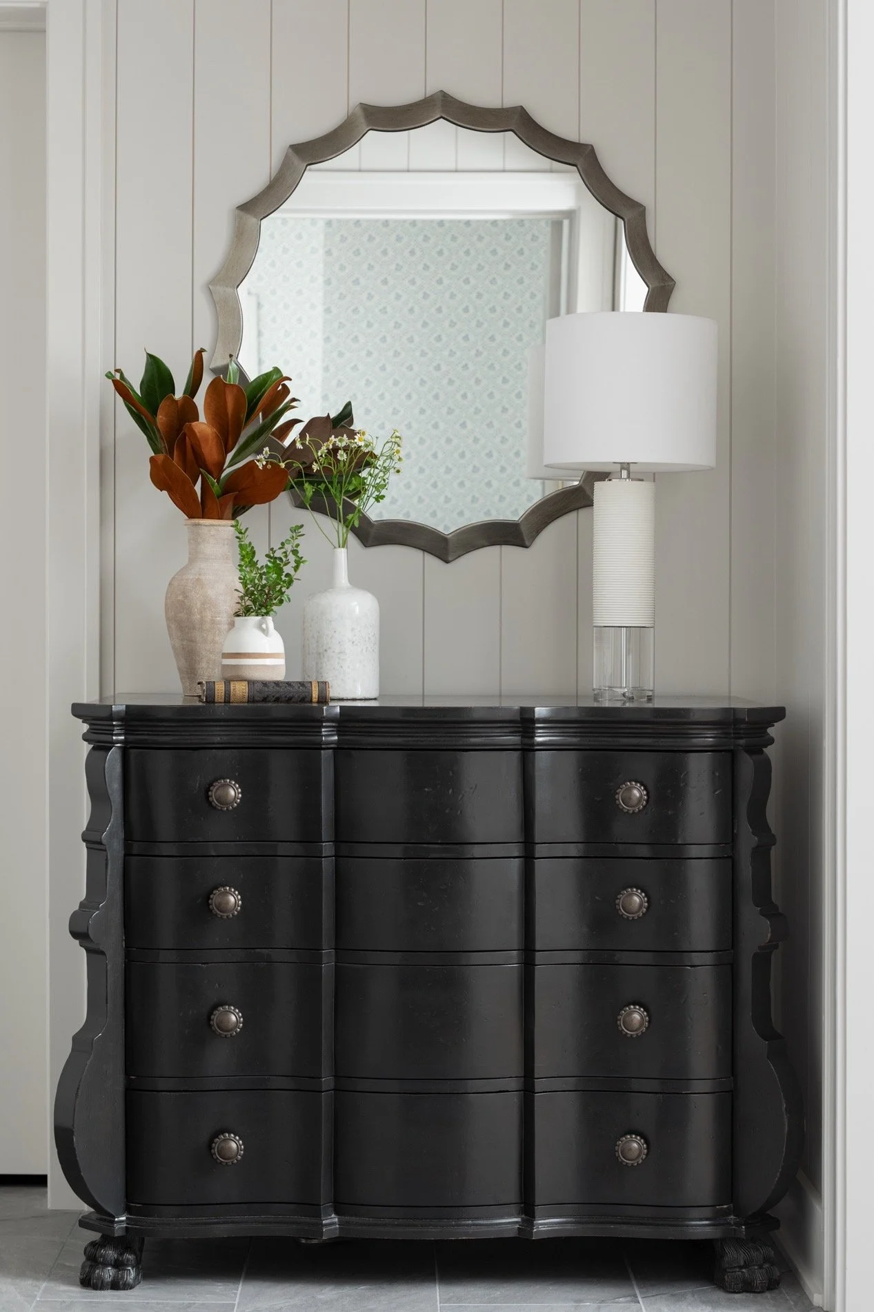 #MondayMantra: The ideas that quietly shape how we live are the ones that matter most. Right now, design trends are less about statement moments and more about a lasting emotional experience, especially in full home projects where every decision buil