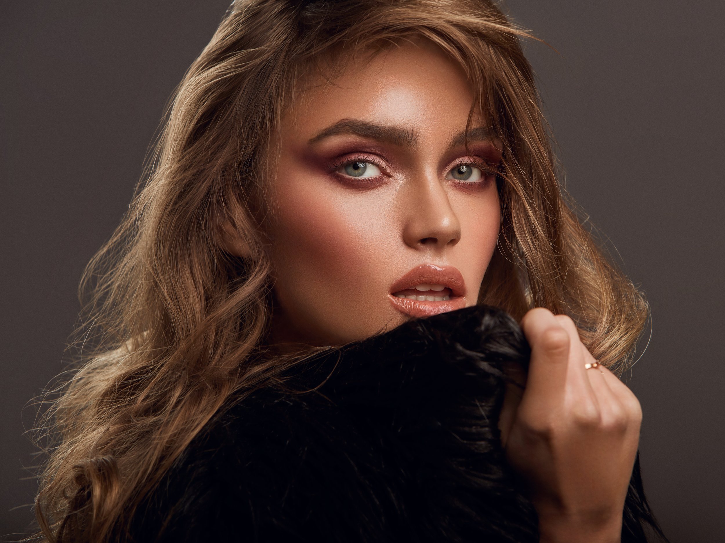 sofia reyes cover11.jpg