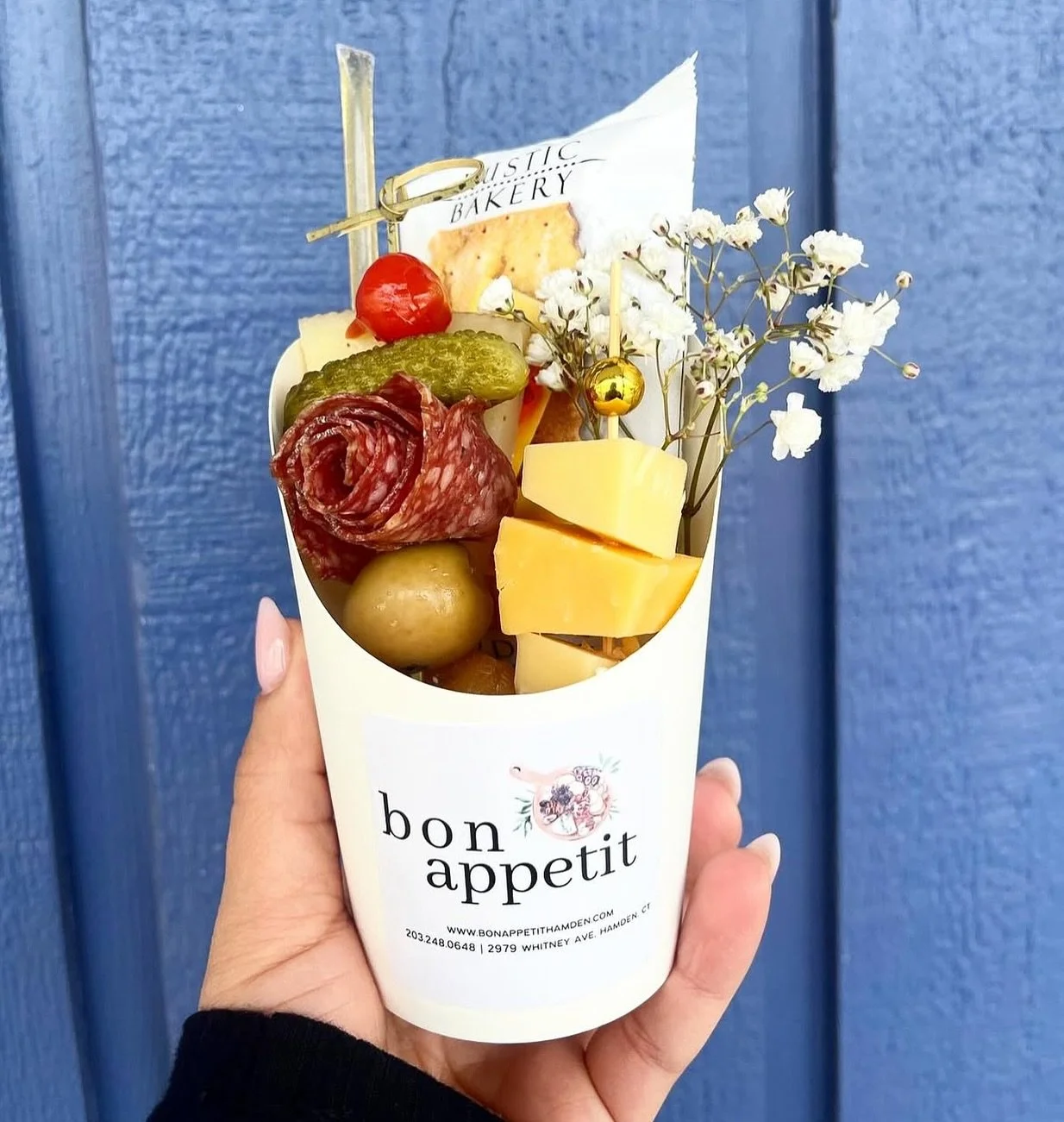 Who else loves a good charcuterie cup?!
.
.
.
.
 #Charcuterie #cheeseboard #cheeseandcharcuterie #grazing #giftbaskets #charcuterieboard #happyhour #honey #gourmet #gourmetfood #food #eastcoastfoodies #cheeseshop #bonappetit #corporate #smallbusiness