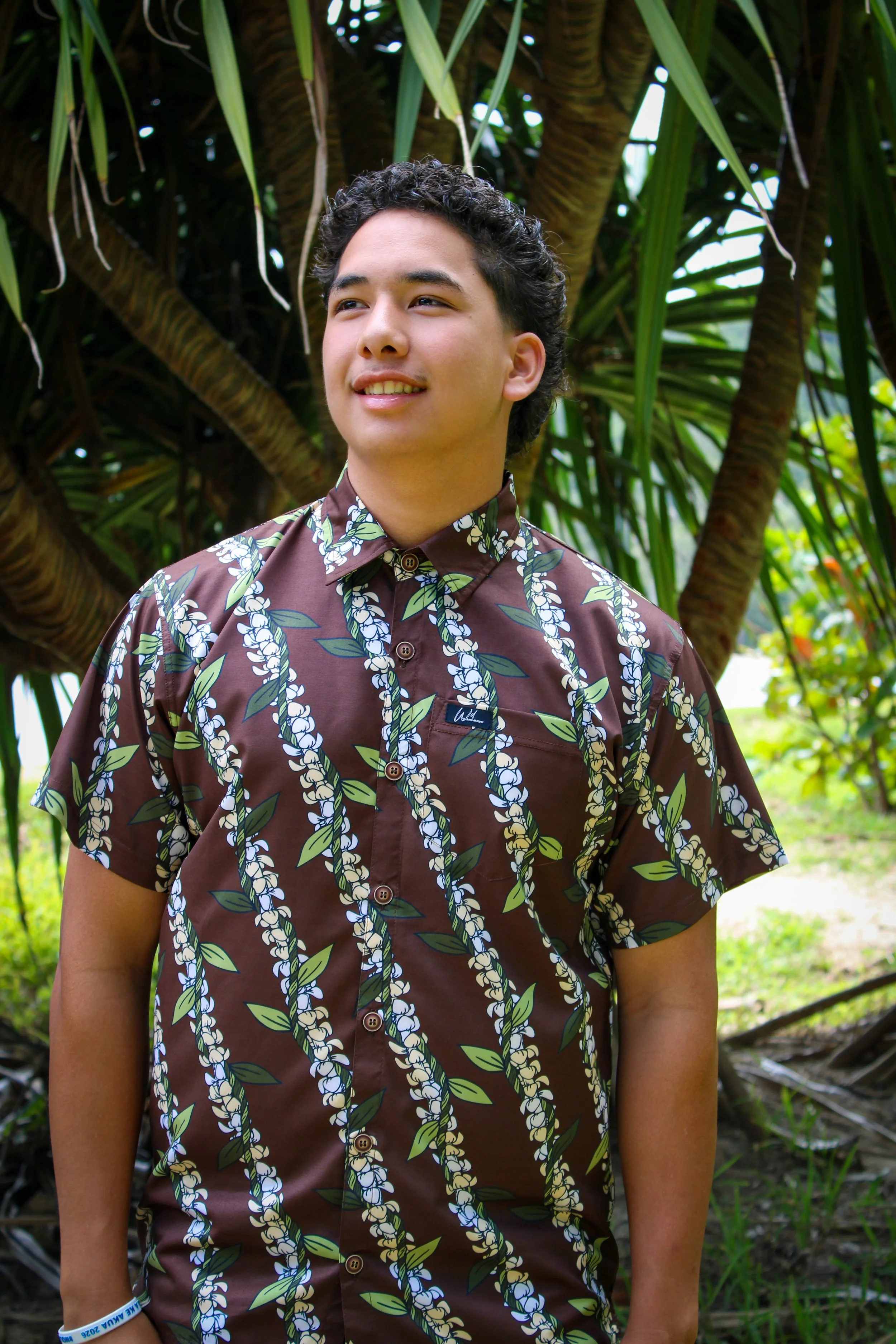 Puakenikeni Ti-leaf Collection Aloha Shirt