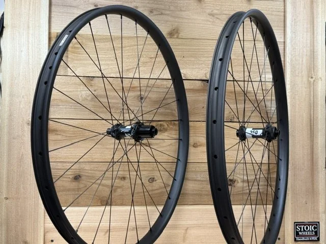 Carbon Stoic Swift with DT Swiss Straight Pull hubs