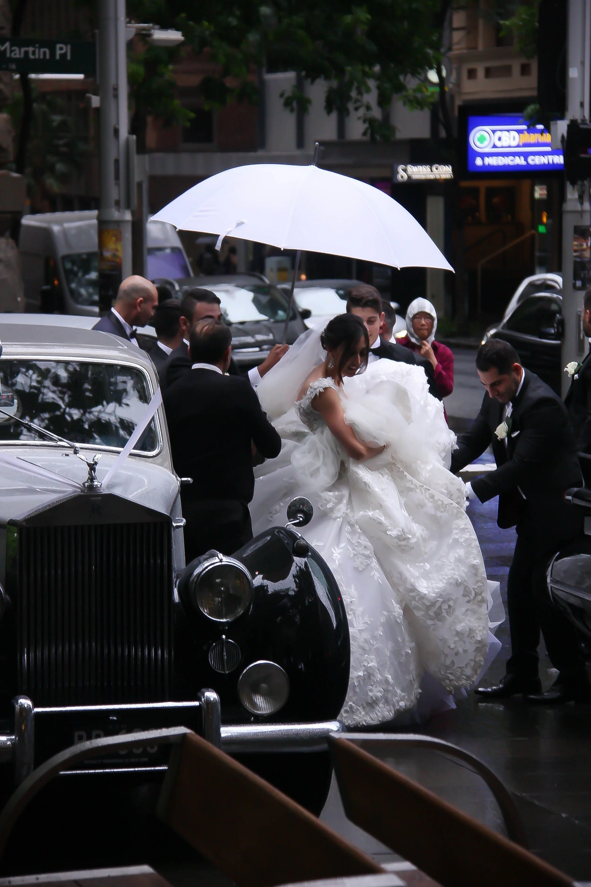 Dancing in the Rain: Tips and Tricks for a Perfectly Executed Wedding, Rain or Shine.