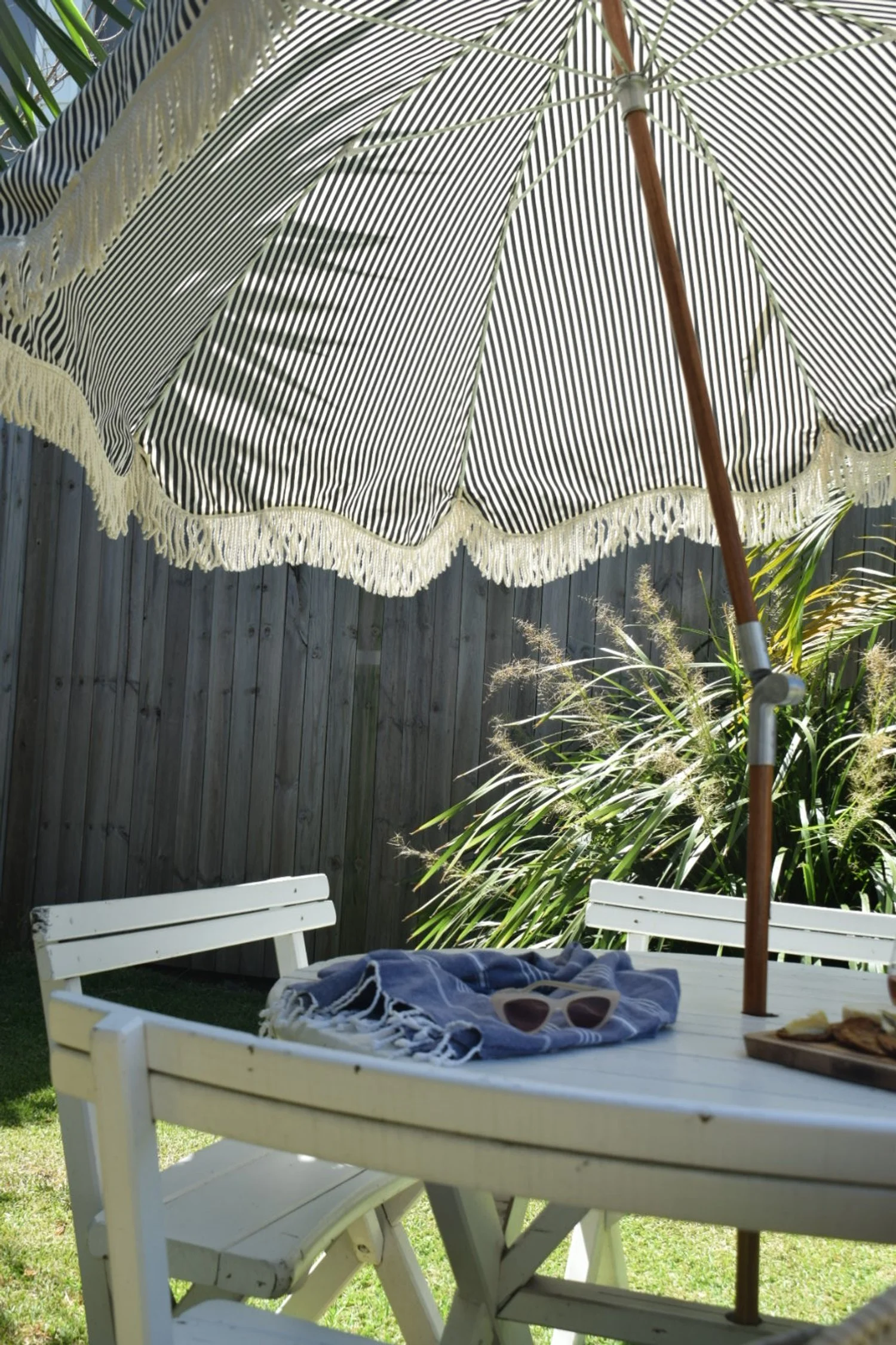 Helios Interiors Exterior Dining and Living Styling