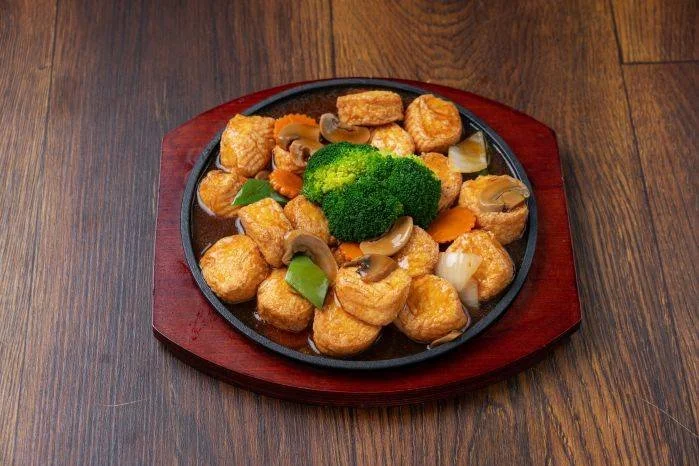 Sizzling Japanese Egg Tofu 铁板玉子豆腐(1).jpg