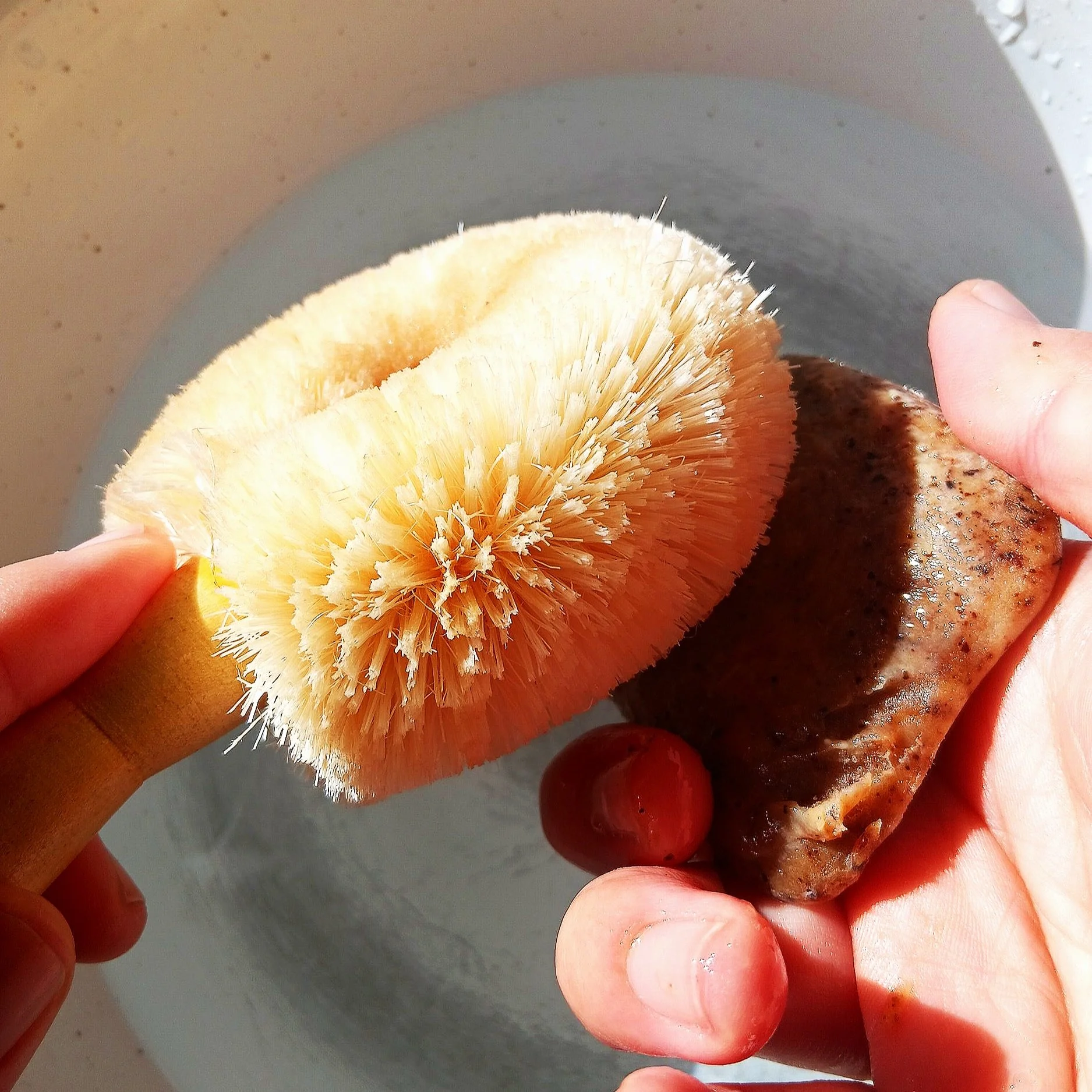 promoting natural body detoxification. Having this well-sized brush on hand is truly a simple yet essential addition to your self-care routine,