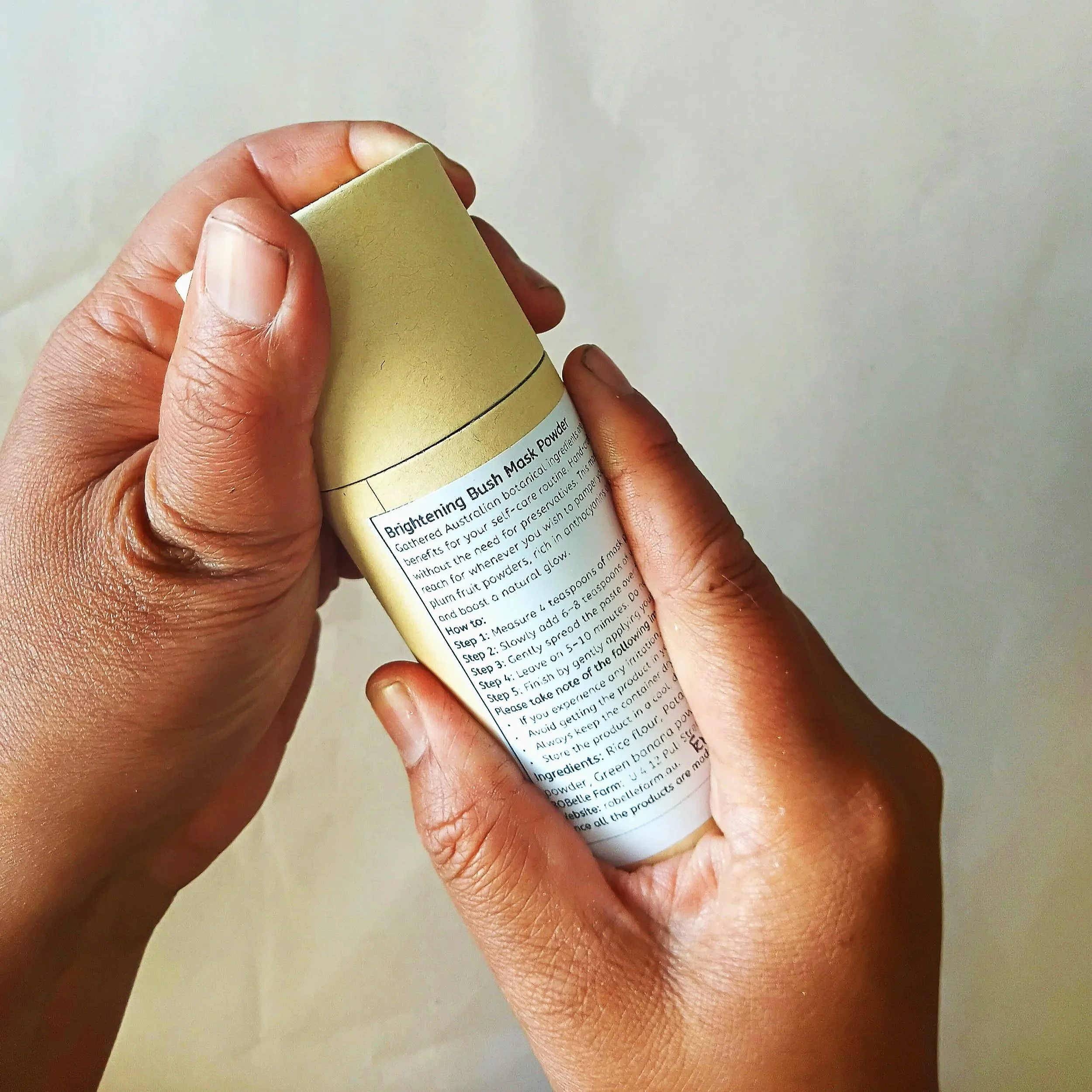 Step 1: Measure 4 teaspoons of mask powder into a bowl.