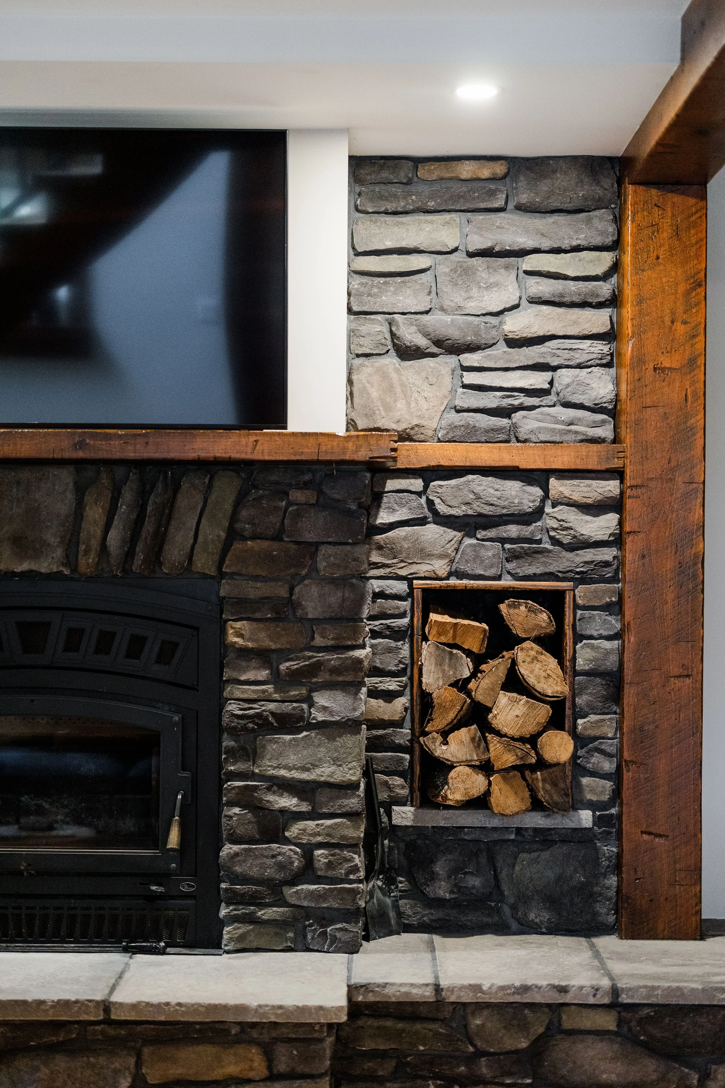 Project Highlands Hideaway | Interior Furnishing & Staging | AIRBNB