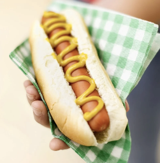  Hot Dogs. 
Enjoy a fairground classic, a quick grab and go bite!
 From £500. 
 
Audience: Kids,
Activity: Food & Drink Stations,
 