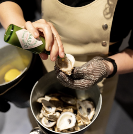  Oystertainment. 
A professional shucker moves around serving premium oysters with a selection of dressings.
 From £800. 
 
Audience: Adults,
Activity: Food & Drink Stations,
 