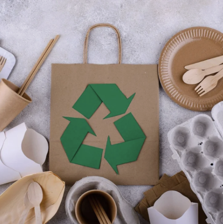  Green Your Life.  
Lucy will help your teams understand what green steps in their life create the biggest impact on the planet and the least impact on their lives - including ways to save money and improve wellbeing.
 From £450. 
 
Delivery: In-pers