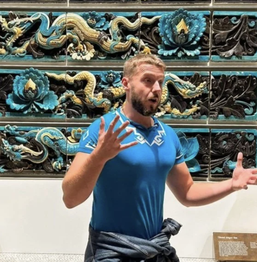  Virtual LGBTQ+ History Talks. 
Take a whistle stop tour through the key moments in LGBTQ+ history! Choose from 3.5 billion years of history, or choose a topic focused about links to modern culture.
 From £350. 
 
Delivery: Virtual,
Objective: Divers