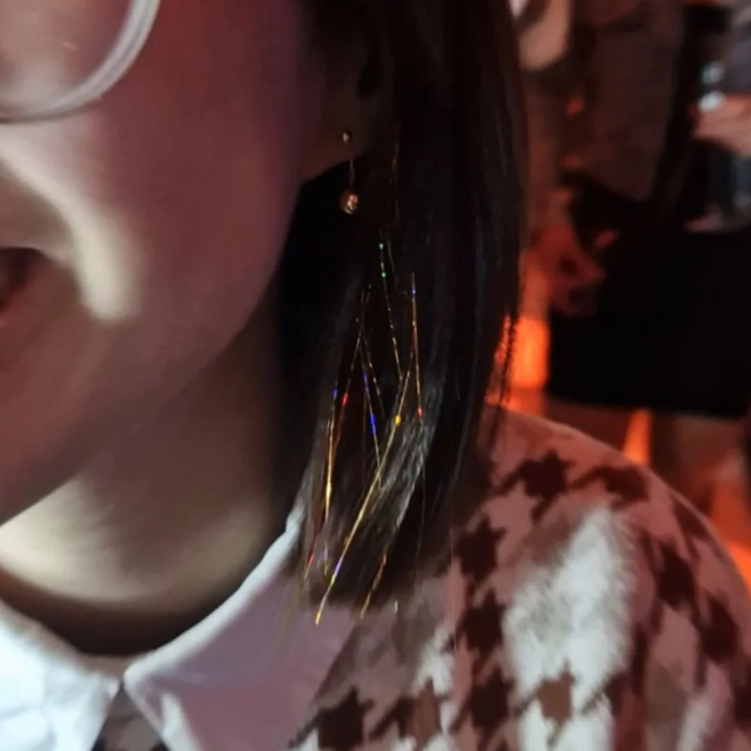  Hair Tinsel. 
Our artist will add some tinsel strands to make your hair really sparkle.
 From £500. 
 
Audience: Kids,
Activity: Entertainment,
 