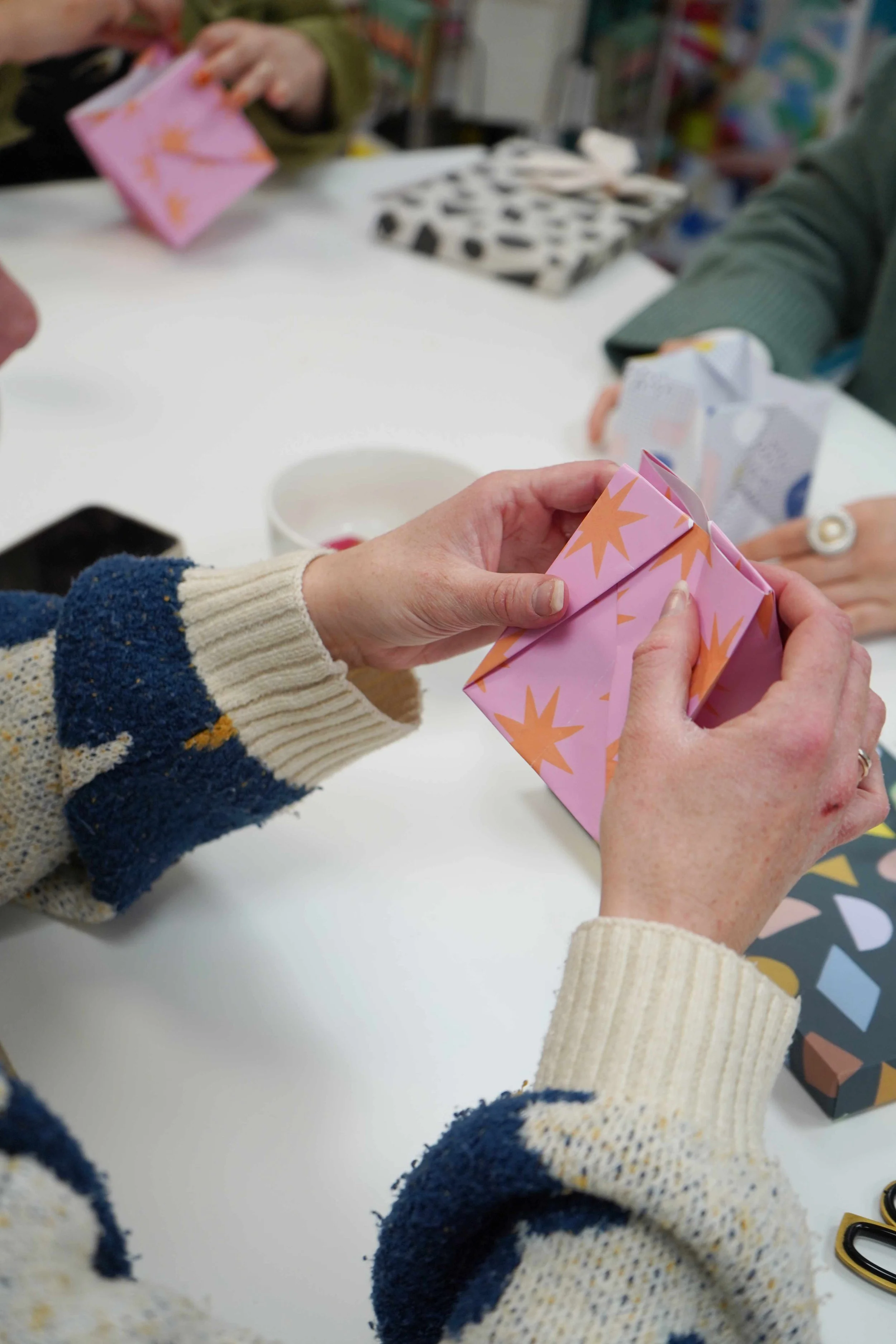  Gift Wrapping Workshop. 
Learn the art of gift wrapping with minimal fuss focusing on clean, beautiful folds and making the most of your paper. £35pp. 
 
Browse by: Feb - Valentines Day And Random Act Of Kindness Day,
Browse by: Mar - Mother's Day,
