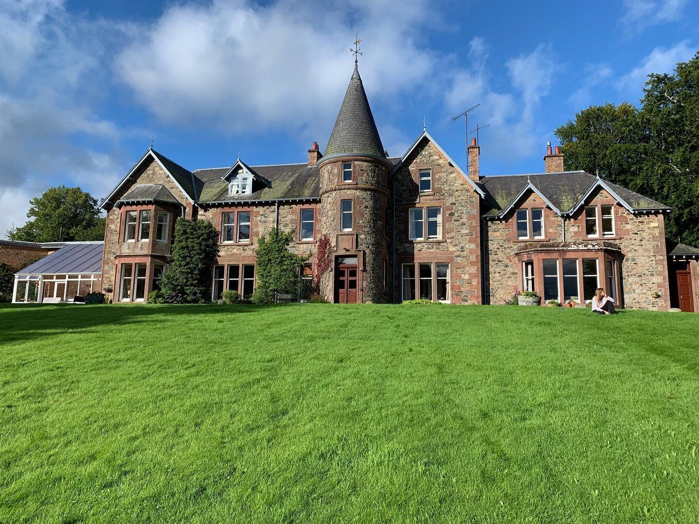 Persie enjoying the summer sun
.
.
.

#scotland #staycation #perthshire #cairngorms #glenshee #holidaylet #outdoors #wildlife #nature #countryescape #fishing #lochs #hiddenscotland #ruralretreat #dogwalk #stalking #woodland #explorescotland #familybr