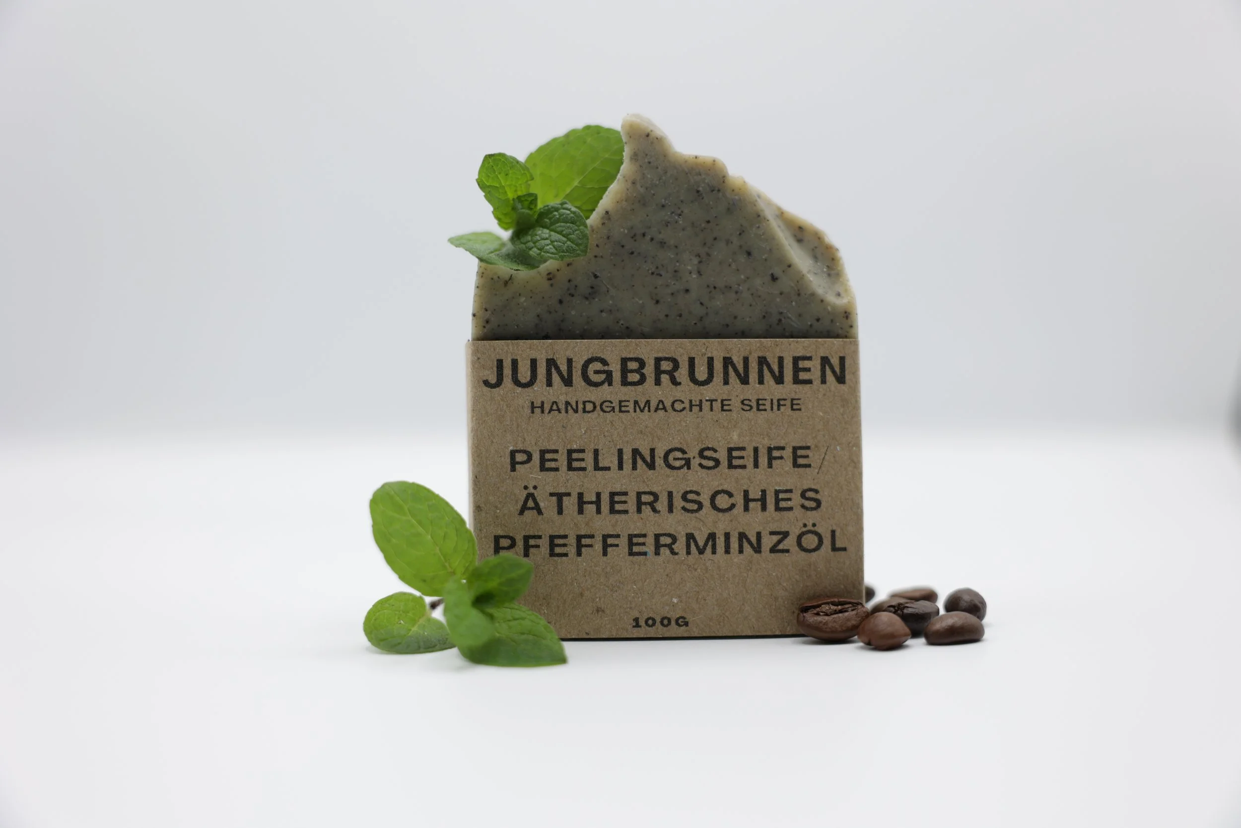 Peelingseife / Ätherisches Pfefferminzöl