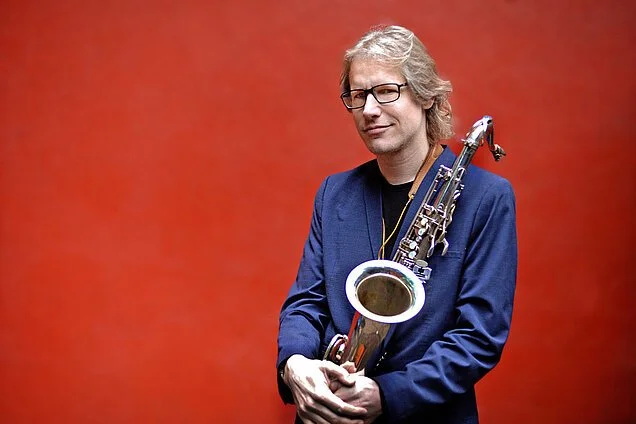 BIG BAND DORSTEN mit Paul Heller & Fay Claassen