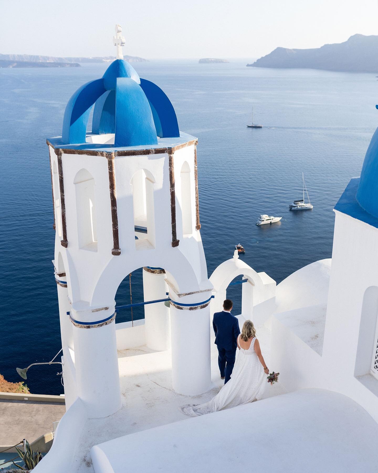 Why you should Elope in Greece

Eloping in Greece can be a wonderful and romantic experience for a variety of reasons:
1. Stunning Scenery: Greece has some of the most beautiful scenery in the world, with picturesque islands, crystal-clear waters, an
