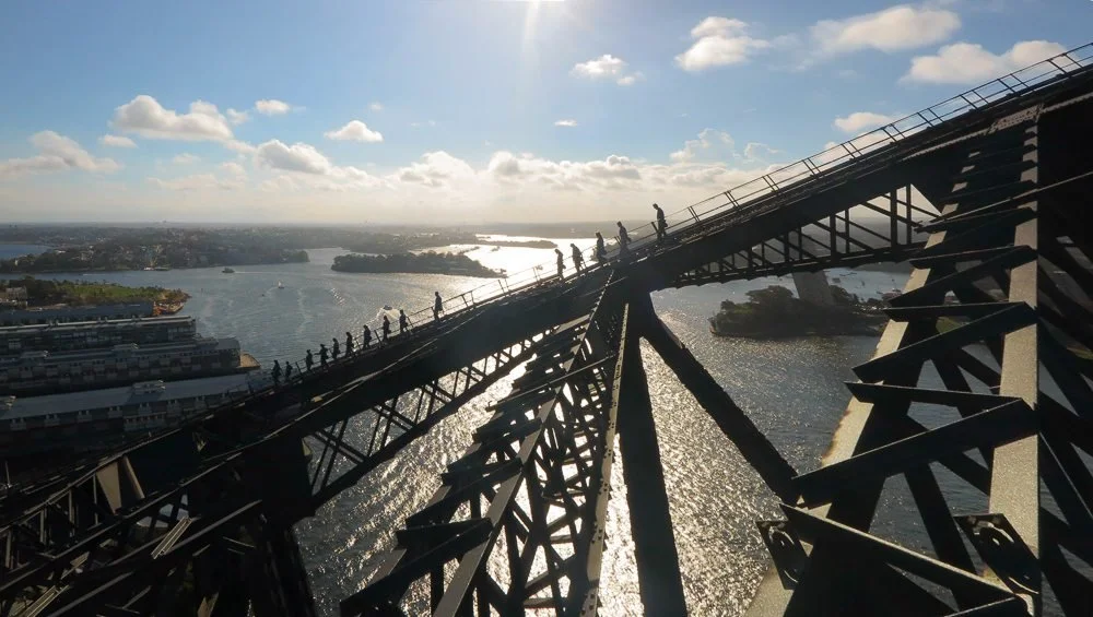 Harbour_Bridge_climb_dawn.jpg