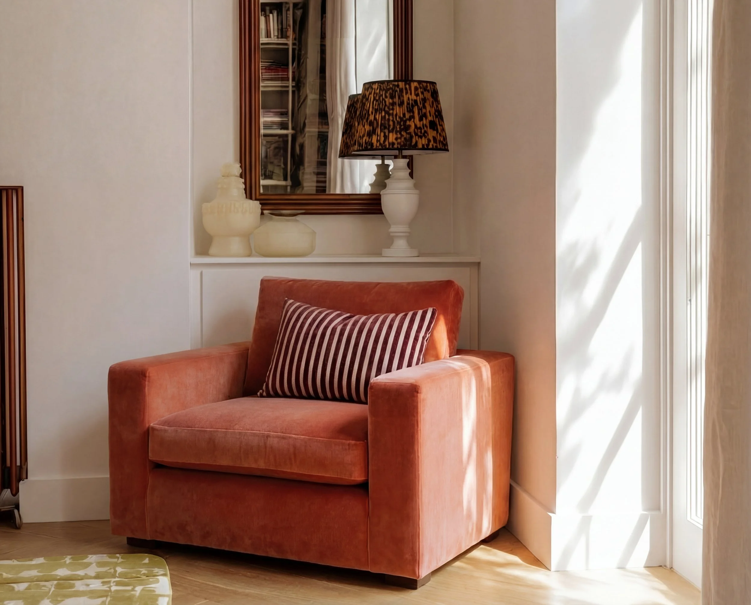 WEE BONNIE_ARMCHAIR_BLUSH.jpg