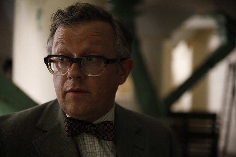 ENDEAVOUR SERIES 9 FILM 2 17.jpg
