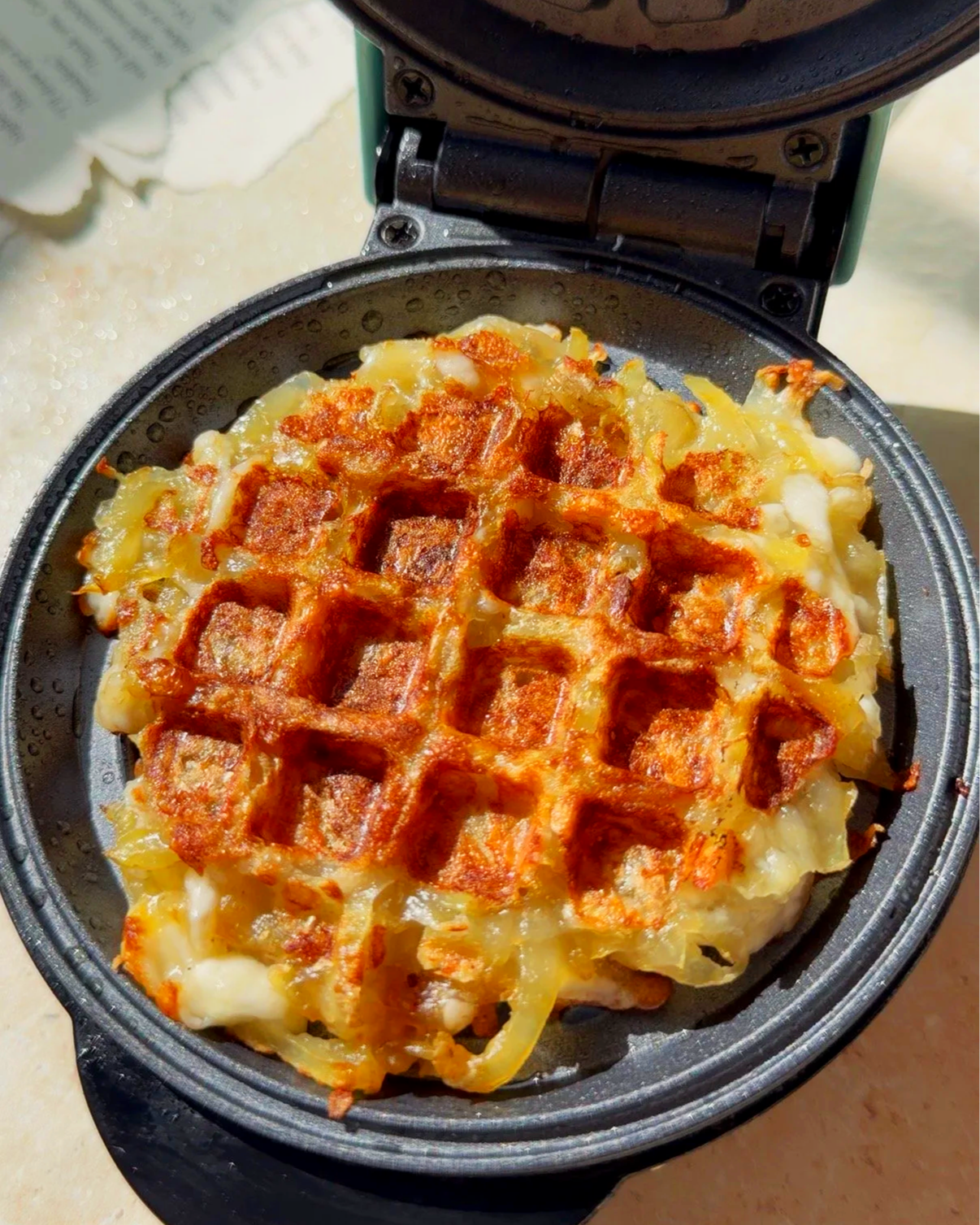 Potato halloumi waffles 