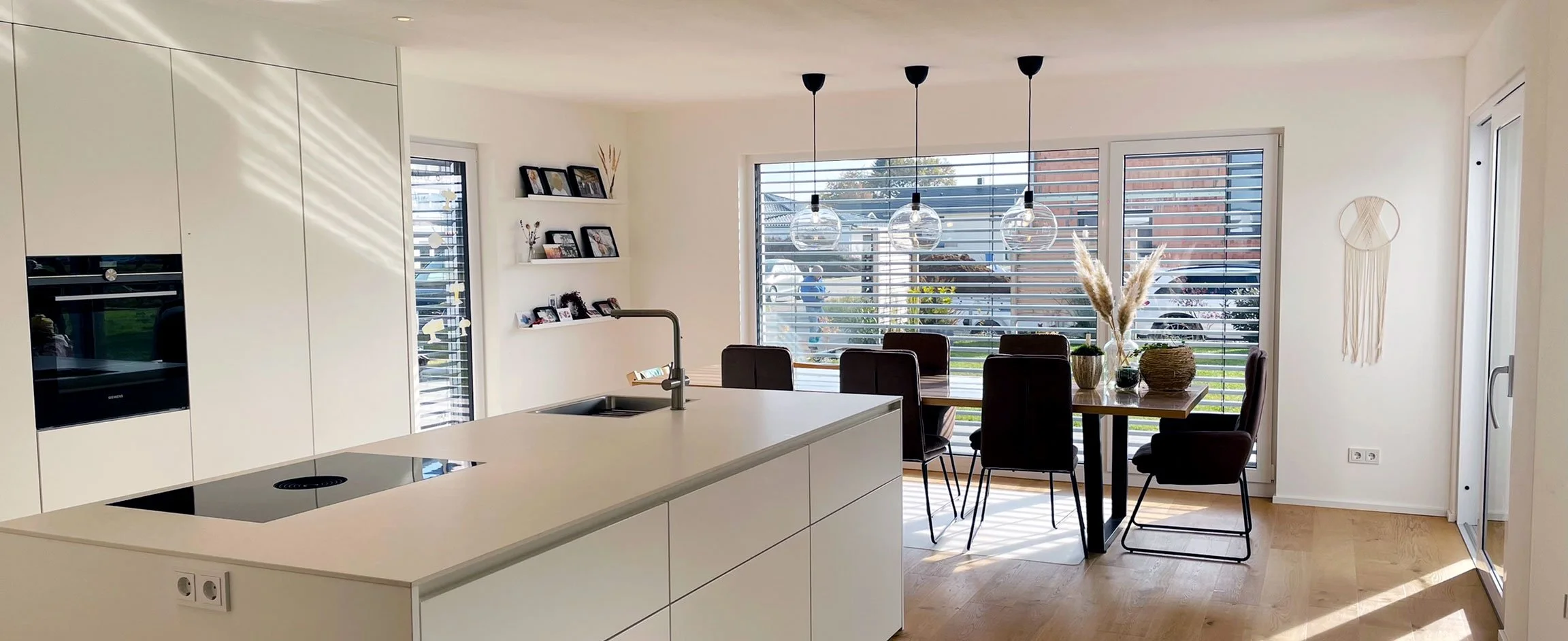 Gallery 3 — Baumann