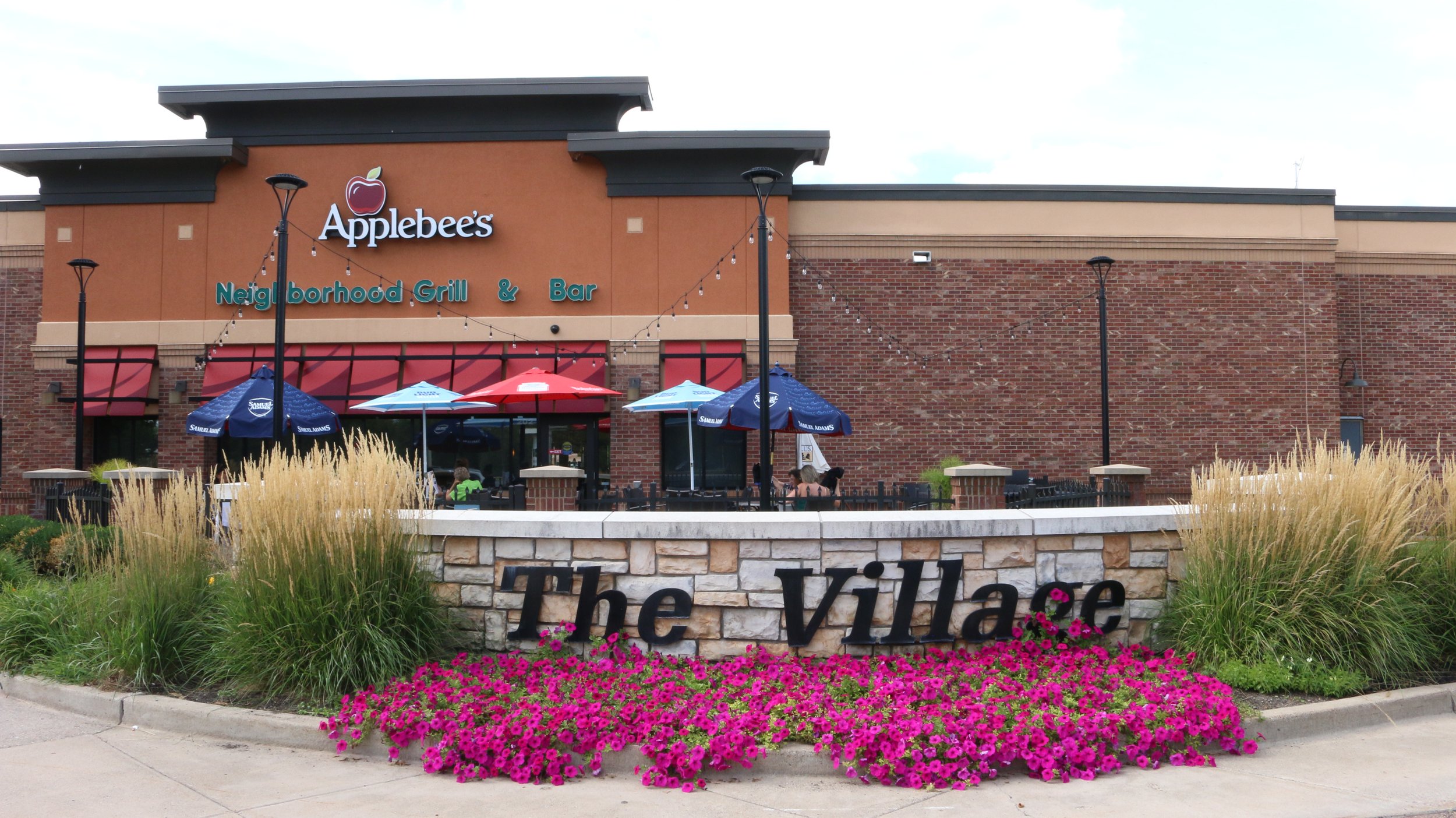 Applebee's Grill + Bar — Village of Blaine