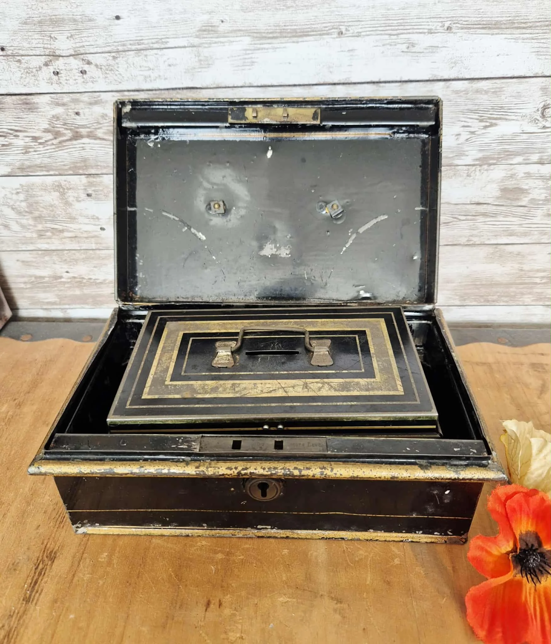 c79546a4-8bc7-4136-8aae-672b5b7c8336 (1).jpg