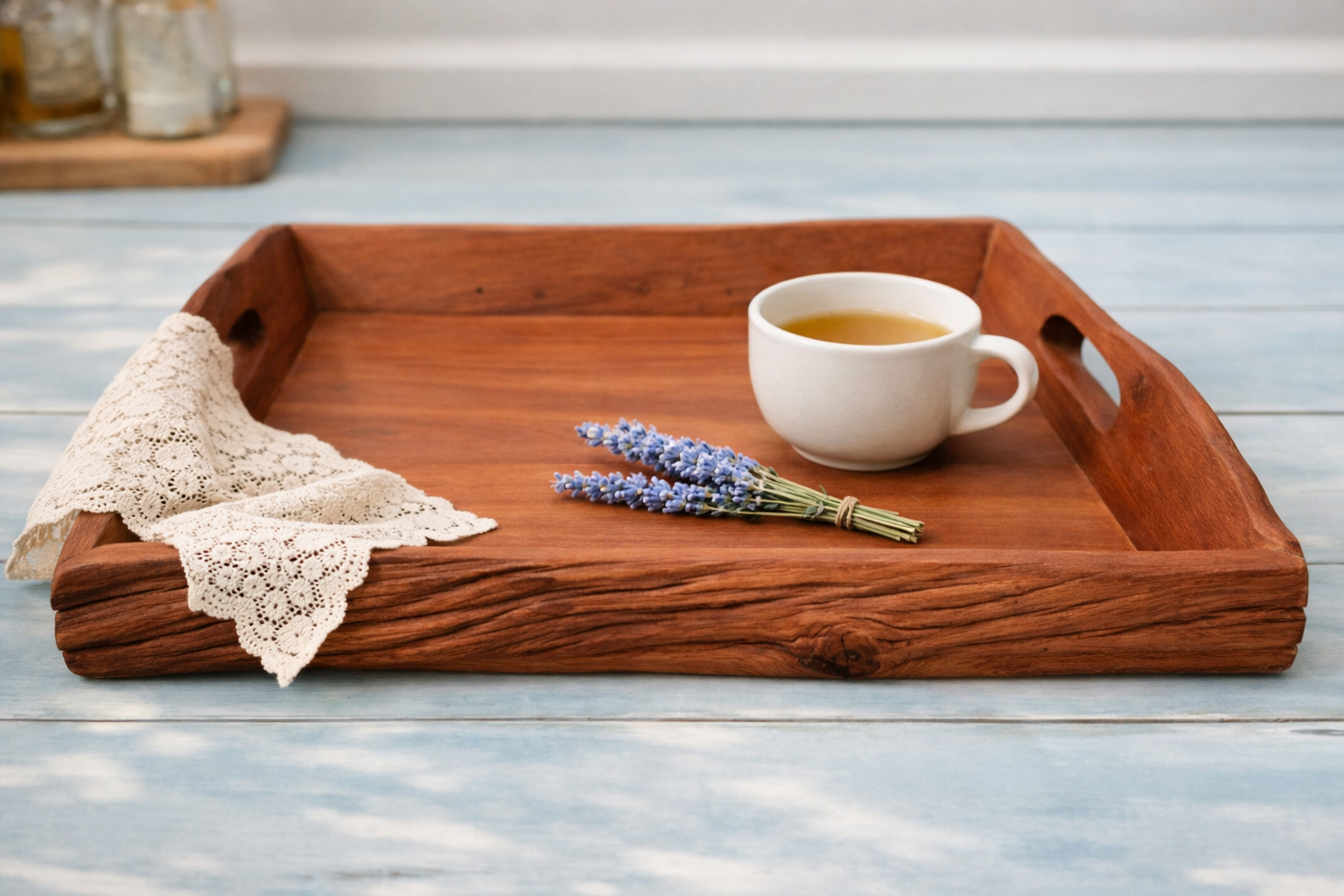 Knot Your Average Tray.