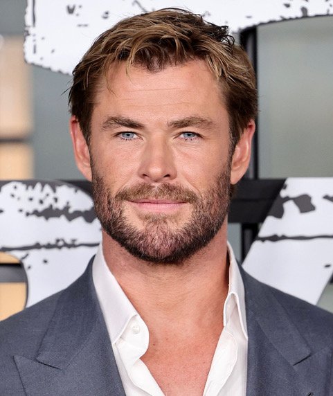 chris hemsworth’s stunt double - skydiving - clouds