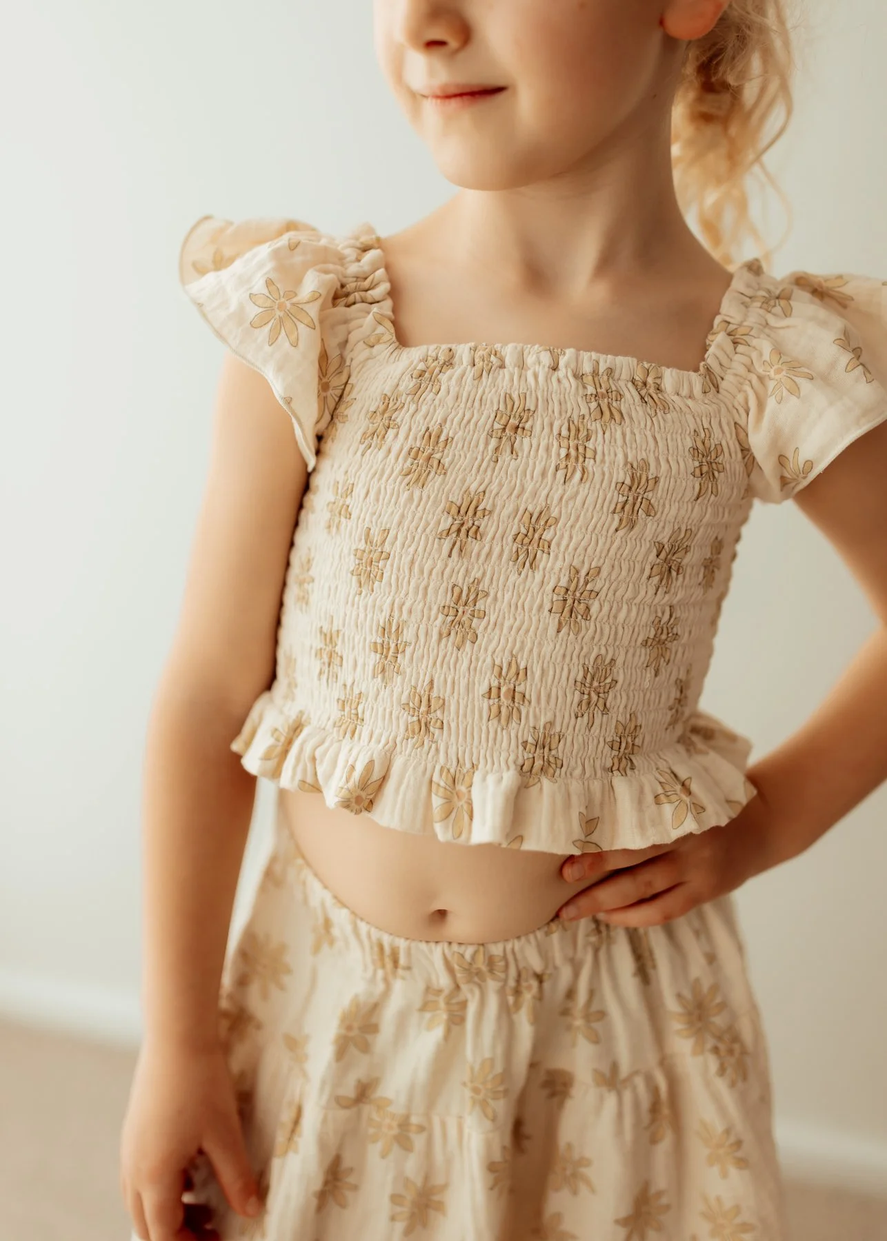Daisy printed top & skirt set (size 4-5)